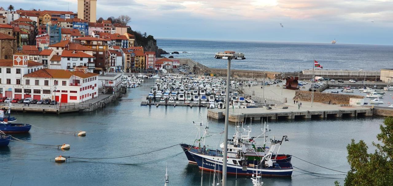 Vivienda T. J.S.E Apartment Bermeo Luaran gambar