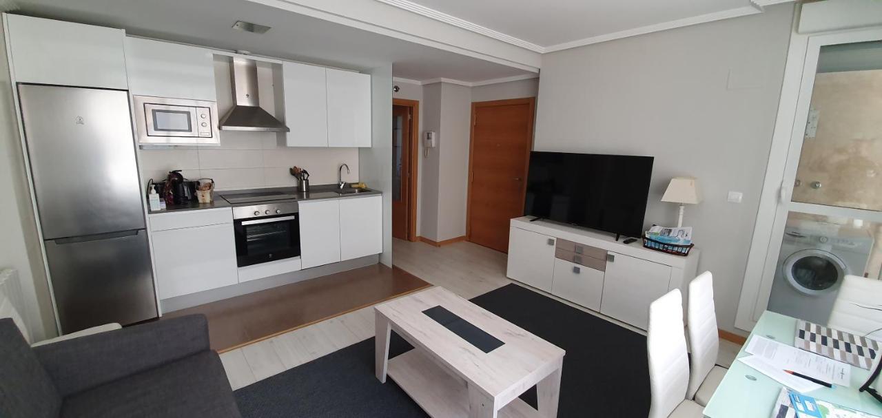 Vivienda T. J.S.E Apartment Bermeo Luaran gambar