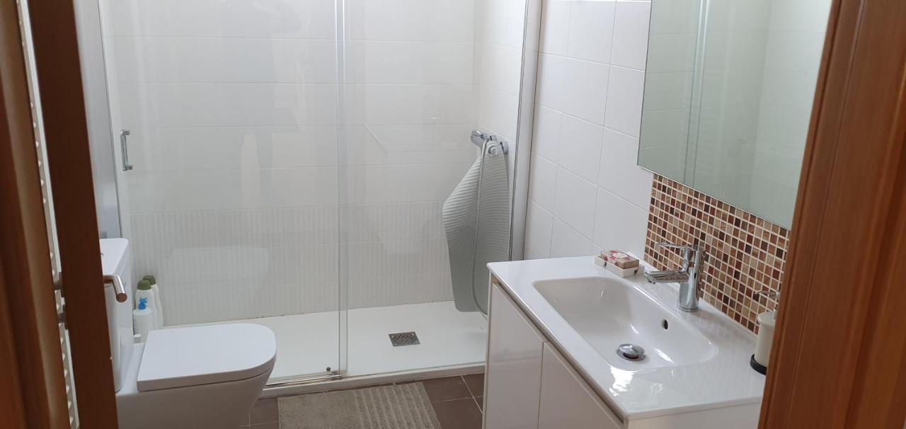 Vivienda T. J.S.E Apartment Bermeo Luaran gambar